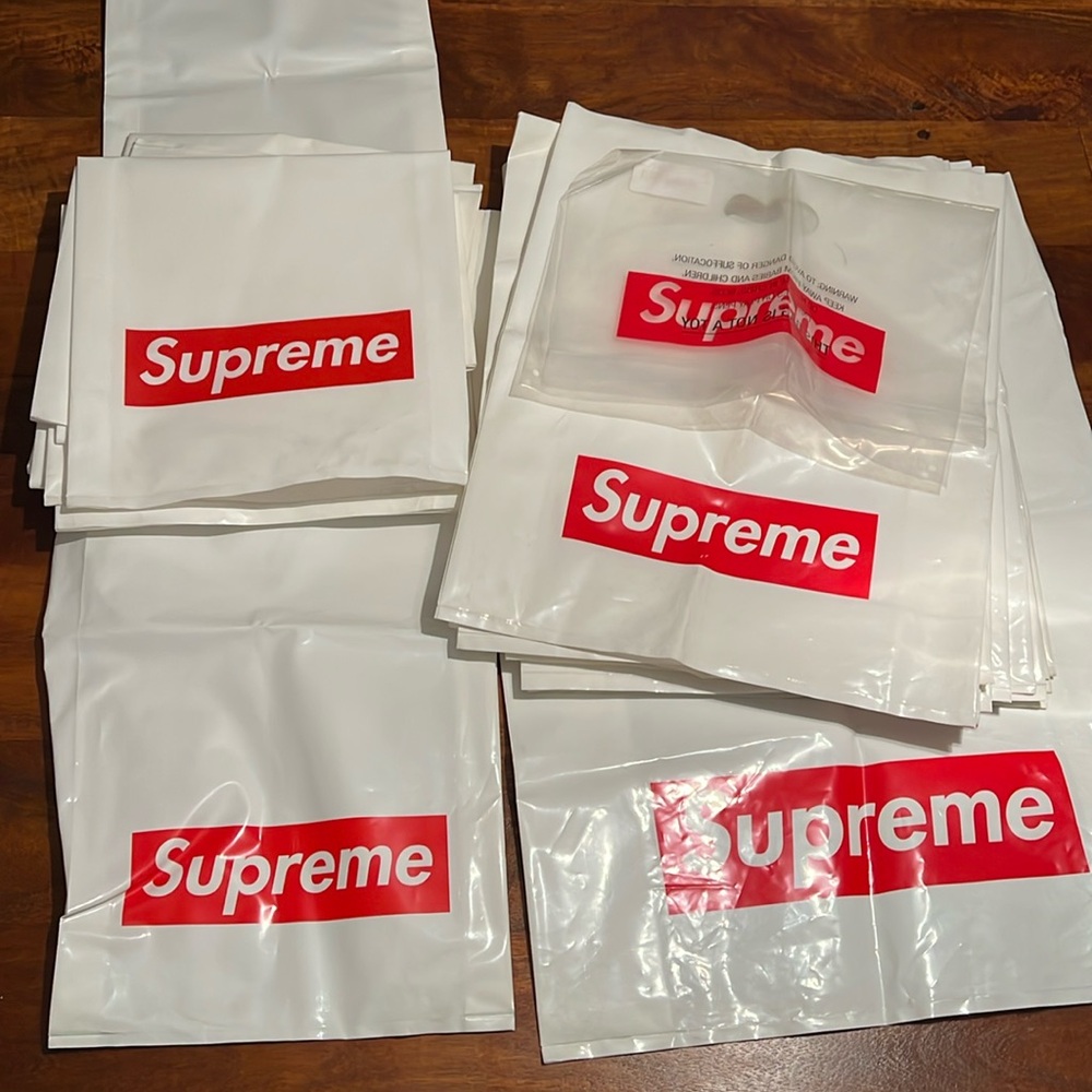 Supreme Shopping Bags